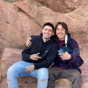 Meet your Posher, Andres